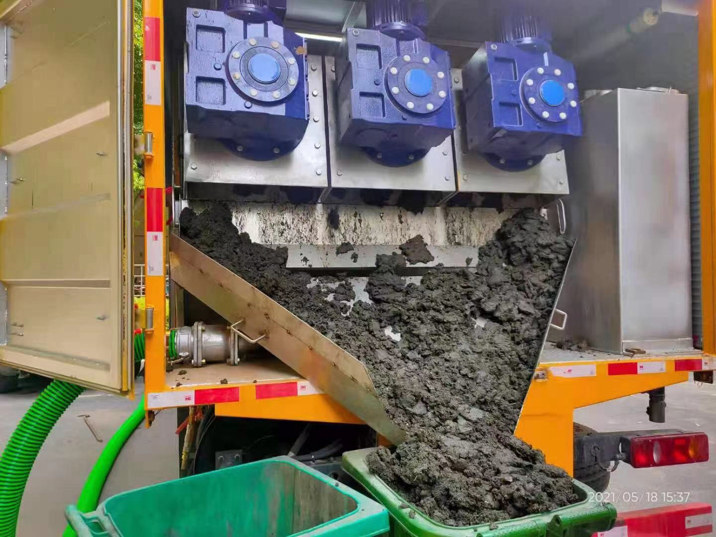 川汇化粪池清掏城市维护站-泥浆净化干湿分离处理